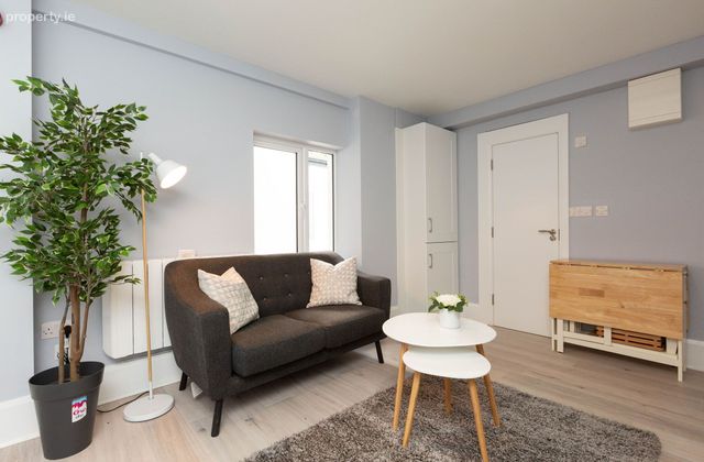 Flat 8, Emor House, 21 Emor Street, Portobello, Dublin 8 - Click to view photos