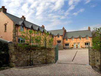 The Mews, Oysterhaven Harbour, P17kr66, Kinsale, Co. Cork