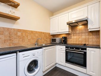 Apartment 10, Kingsmill Court, Dublin 1 - Image 5