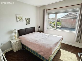11 Sheraton Court, Glasheen Road, The Lough, Co. Cork - Image 2