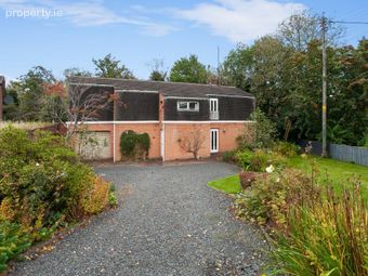 13 Edenvale Park, Dunmurry, Belfast, Co. Antrim, BT17 0EJ