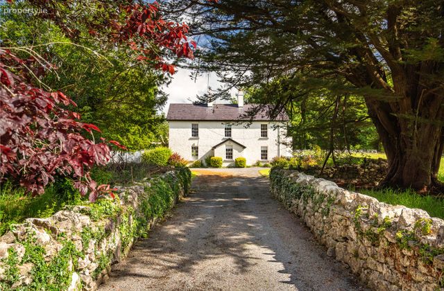 Crosseast House, Cross, Claremorris, Co. Mayo, Cross, Co. Mayo - Click to view photos
