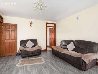 27 Linnetfields Park, Clonee, Dublin 15, Clonee, Dublin 15 - Image 4