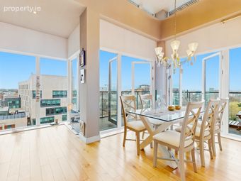 Penthouse, Apartment 22, 31 James's Walk, Rialto, Dublin 8, Dublin 8 - Image 4