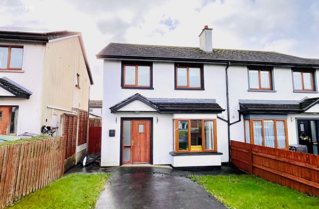 11 Friarsfield, Killenaule Road, Fethard, Fethard, Co. Tipperary - Click to view photos