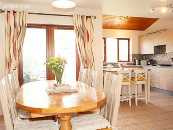 7 The Crescent, Moyglare Hall, Maynooth, Co. Kildare, Maynooth, Co. Kildare - Image 5