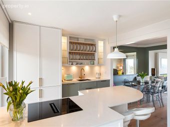 Apt. 15 Salthill, Monkstown, Co. Dublin, Monkstown, Co. Dublin - Image 5