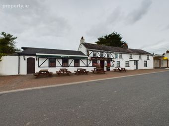 Stapleton's Bar, Semi Detached Home &amp; Commercial Plot, Main Street, Slieverue, Co. Kilkenny, Slieverue, Co. Kilkenny - Image 3