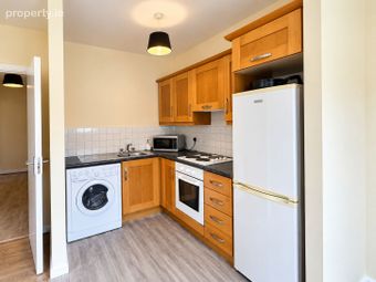 Apartment 27, Block 2, Weaver Court, Clondalkin, Dublin 22 - Image 3
