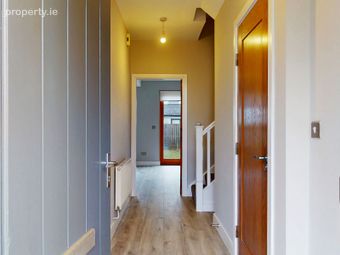 2 Chapelwood Crescent, Hollystown, Hollystown, Dublin 15 - Image 2