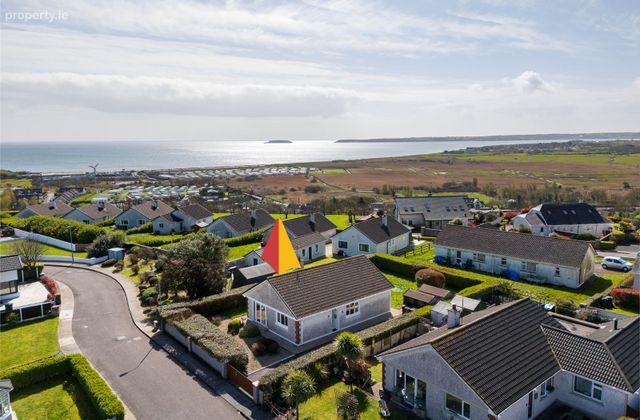 42 Summerdale Lawn, Ballyclamasy, Youghal, Co. Cork - Click to view photos