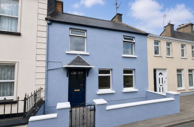 Hannon's House, Tullinadaly Road, Tuam, Co. Galway - Click to view photos