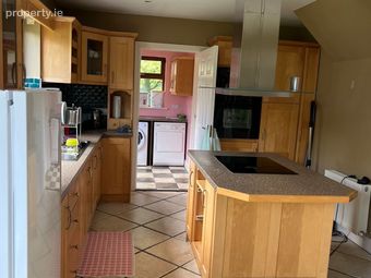 1 Tochar View, Causeway, Co. Kerry - Image 2