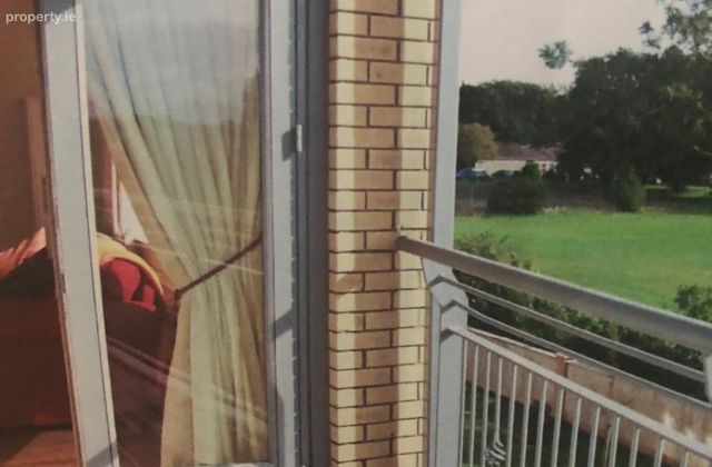 30 Kinsella Hall, Collegewood, Castleknock, Dublin, Castleknock, Dublin 15 - Click to view photos