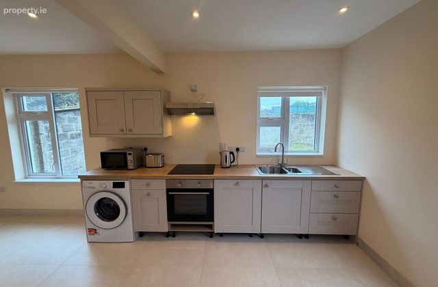 Greenfields, Rossbrien, Ballinacurra, Co. Limerick - Click to view photos