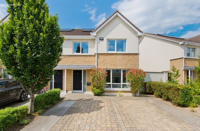 12 Diswellstown View, Castleknock, Dublin 15, Castleknock, Dublin 15 - Click to view photos