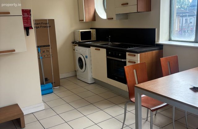1 West Park Gate, Tallaght, Dublin 24 - Click to view photos