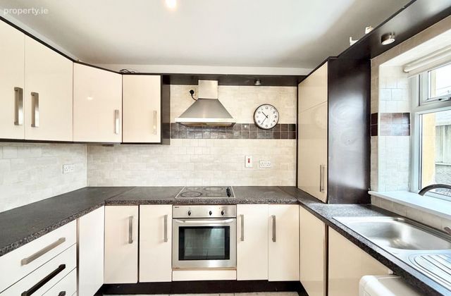 Stonebridge, Finglas, Dublin 11 - Click to view photos