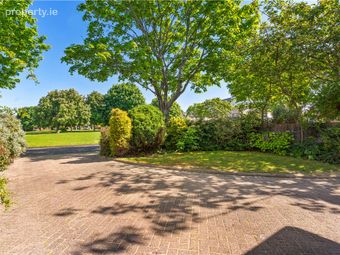 11 Belmont Lawn, Blackrock, Co. Dublin, Blackrock, Co. Dublin - Image 2