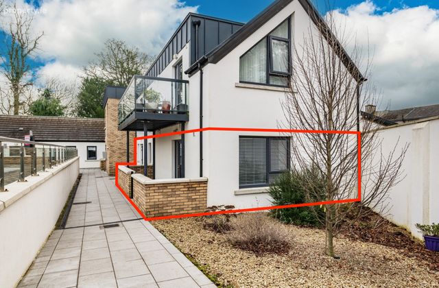 2 The Stables, The Orchard, Naas, Co. Kildare, Naas, Co. Kildare - Click to view photos
