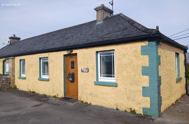 Grove House, Lisbrock, Kiltoom, Athlone, Co. Roscommon, Brideswell, Co. Roscommon - Click to view photos