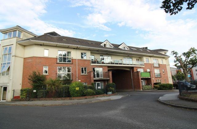 14 Annaly Close, Block 7a, Ongar, Dublin 15 - Click to view photos