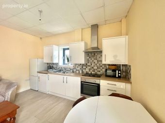 Apartment 6, Millennium House, Galway Road, Ardnadoman, Co. Galway