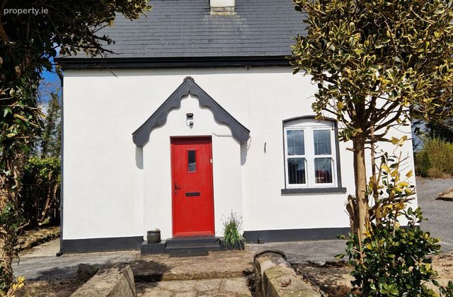 Carrowcrory, Ballinafad, Kesh, Co. Sligo - Click to view photos