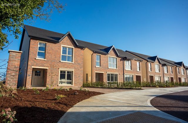 Potters Field, Cappocks Green, Ardee, Co. Louth - Click to view photos