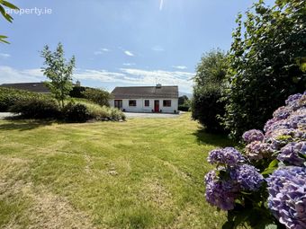 Nora`s Cottage, Lissivigeen, Killarney, Co. Kerry, Killarney, Co. Kerry