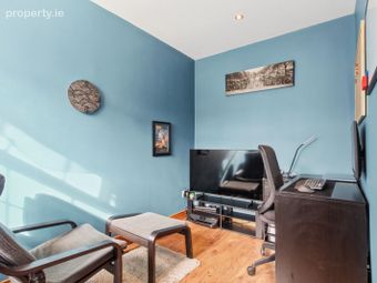 18 Hyde Park, Dundalk, Co. Louth - Image 4