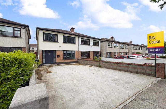 8 St. Johns Park West, Clondalkin, Dublin 22, Clondalkin, Dublin 22 - Click to view photos