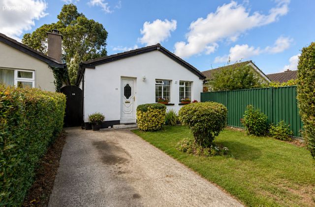 28 Cherrywood, Loughlinstown, Cherrywood, Co. Dublin - Click to view photos