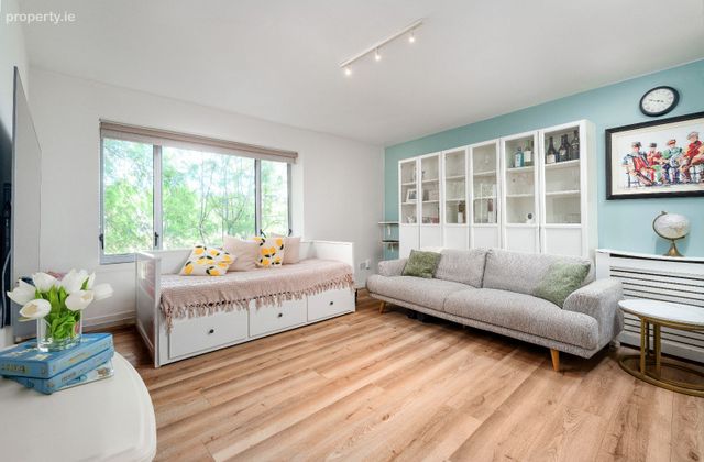 Apartment 43, Collins Square, Arbour Hill, Dublin 7 - Click to view photos