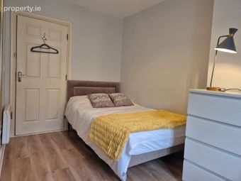 Saint Brendan's Avenue, Woodquay, Galway, Woodquay, Co. Galway - Image 4
