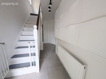 72 The Avenue, Drummin Village, Nenagh, Co Tipperary, Nenagh, Co. Tipperary - Image 2