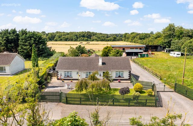 Carranstown Lodge, Carranstown, Ballivor, Kildalkey, Co. Meath - Click to view photos
