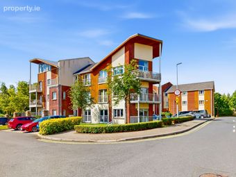 111 Grianan Fidh, Aiken's Village, Stepaside, Dublin 18