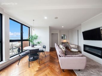 Apartment 60, Canon Hall, IFSC, Dublin 1 - Image 2