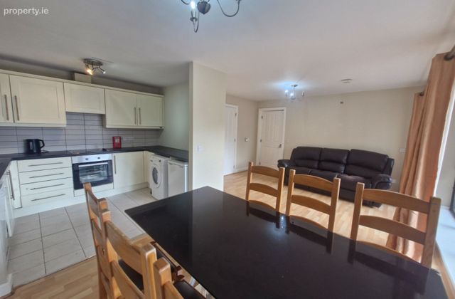 Apartment 14, Core B, Rosse Court Heights, Rosse Court Rise, Lucan, Co. Dublin - Click to view photos