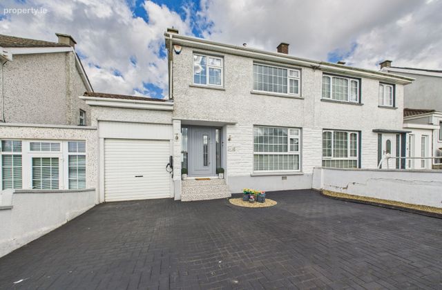 10 Avondale Drive, Avondale, Waterford City Centre, Co. Waterford - Click to view photos