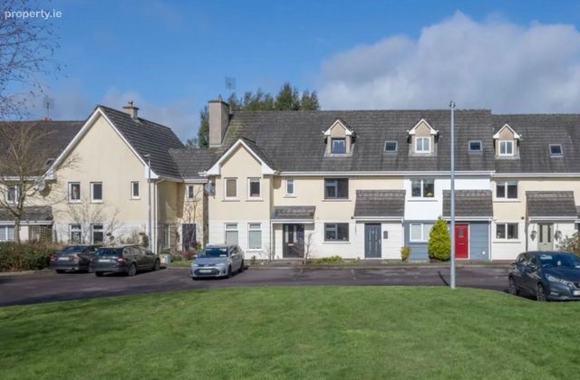 Grange Court, Grange Manor, Ovens, Cork, Killumney, Co. Cork - Click to view photos
