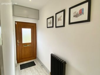 13 Harrington Square, Ballyhooly Road, Dillons Cross, Co. Cork - Image 2