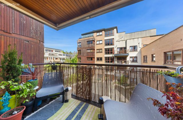Apartment 12, Saint John's Well Way, Kilmainham, Dublin 8 - Click to view photos