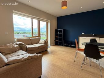 Ardavon Hall, Hazelbrook Square, Churchtown, Dublin 14 - Image 3