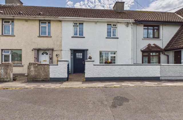 246 Saint John's Park, Waterford, Waterford City Centre, Co. Waterford - Click to view photos
