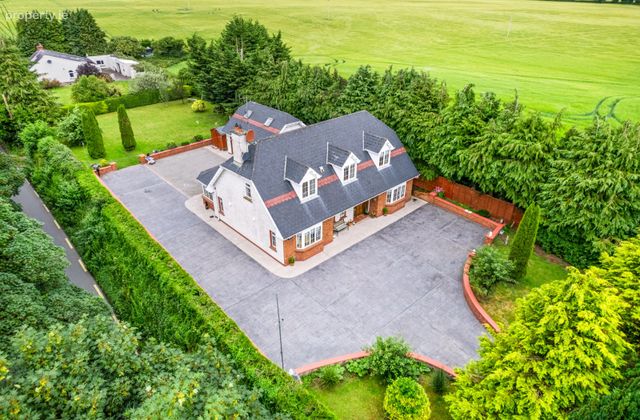 Cloyne Road, Ballinacurra, Midleton, Co. Cork - Click to view photos