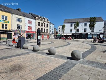 6 Abbey Court, The Square, Tralee, Co. Kerry - Image 4