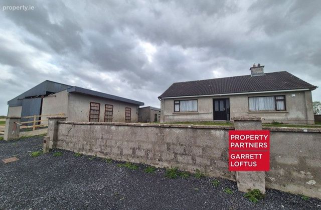 Crofton Park, Ballina, Ballina, Co. Mayo - Click to view photos