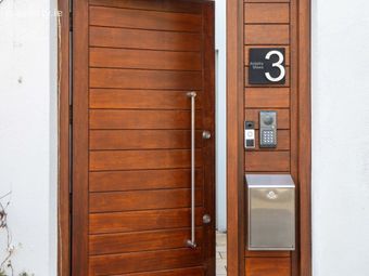 Ardrellis Mews, 3 Herbert Lane, Dublin 2, Dublin 2 - Image 2